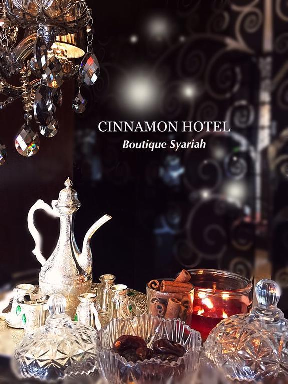 Cinnamon Hotel Boutique Syariah Tutugan Exterior photo