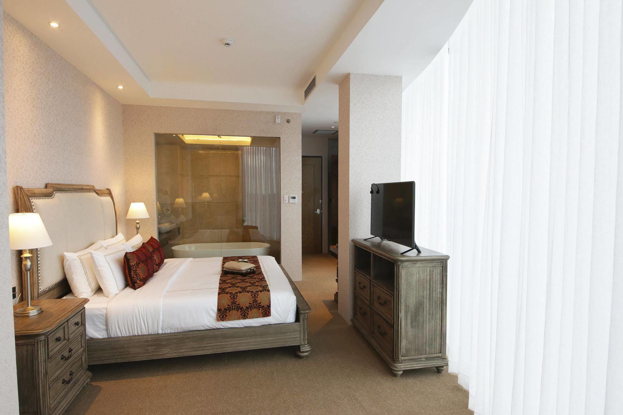Cinnamon Hotel Boutique Syariah Tutugan Exterior photo
